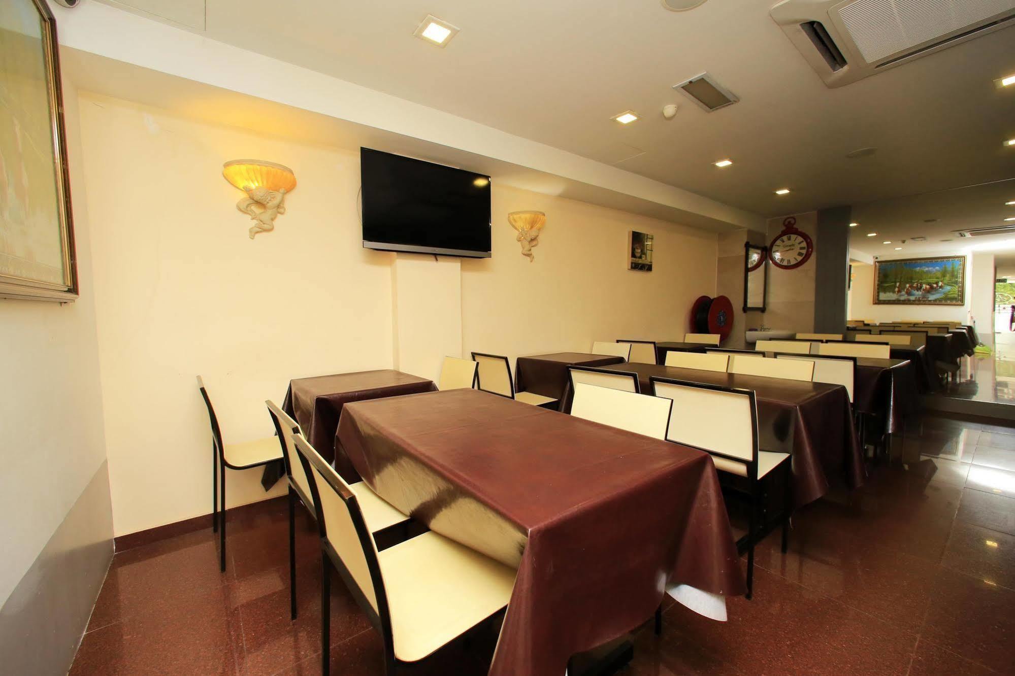 Hotel Seniman Sentul Kuala Lumpur Extérieur photo